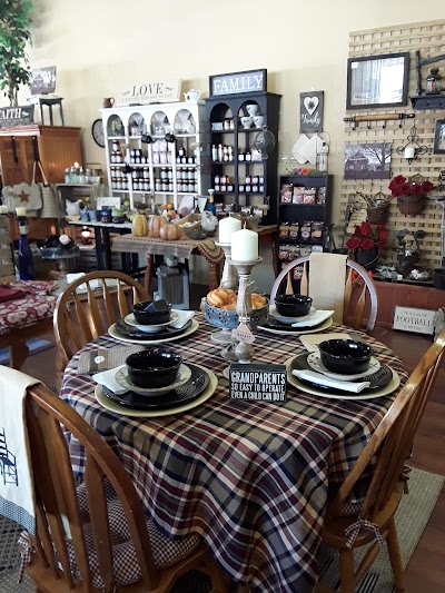 Maggie's Mercantile of Loudon